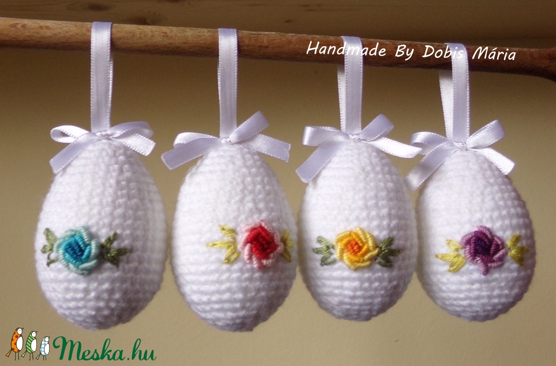 Horgolt húsvéti tojás masnis akasztóval. -  - Meska.hu