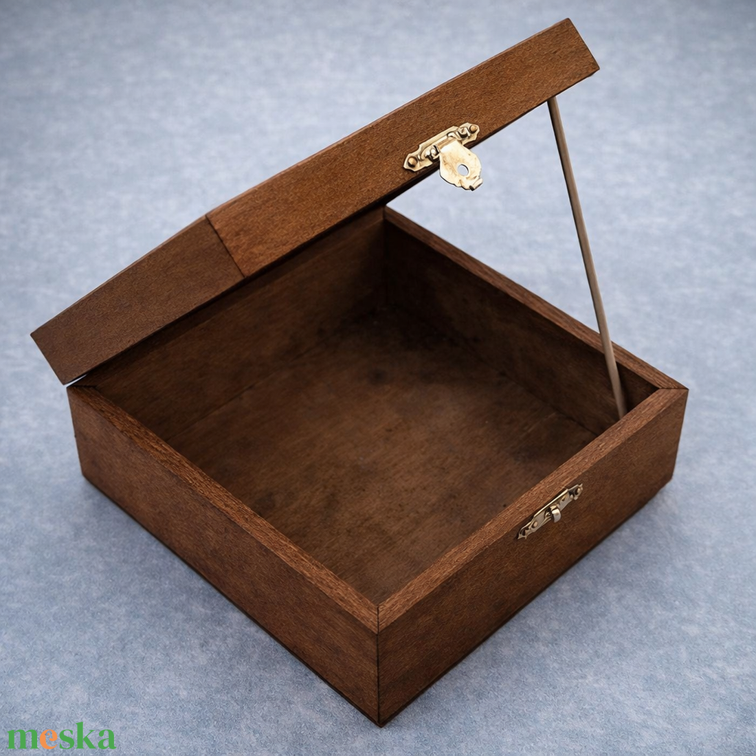  Virágos díszdoboz 1 - otthon & életmód - dekoráció - asztal és polc dekoráció - díszdoboz - Meska.hu