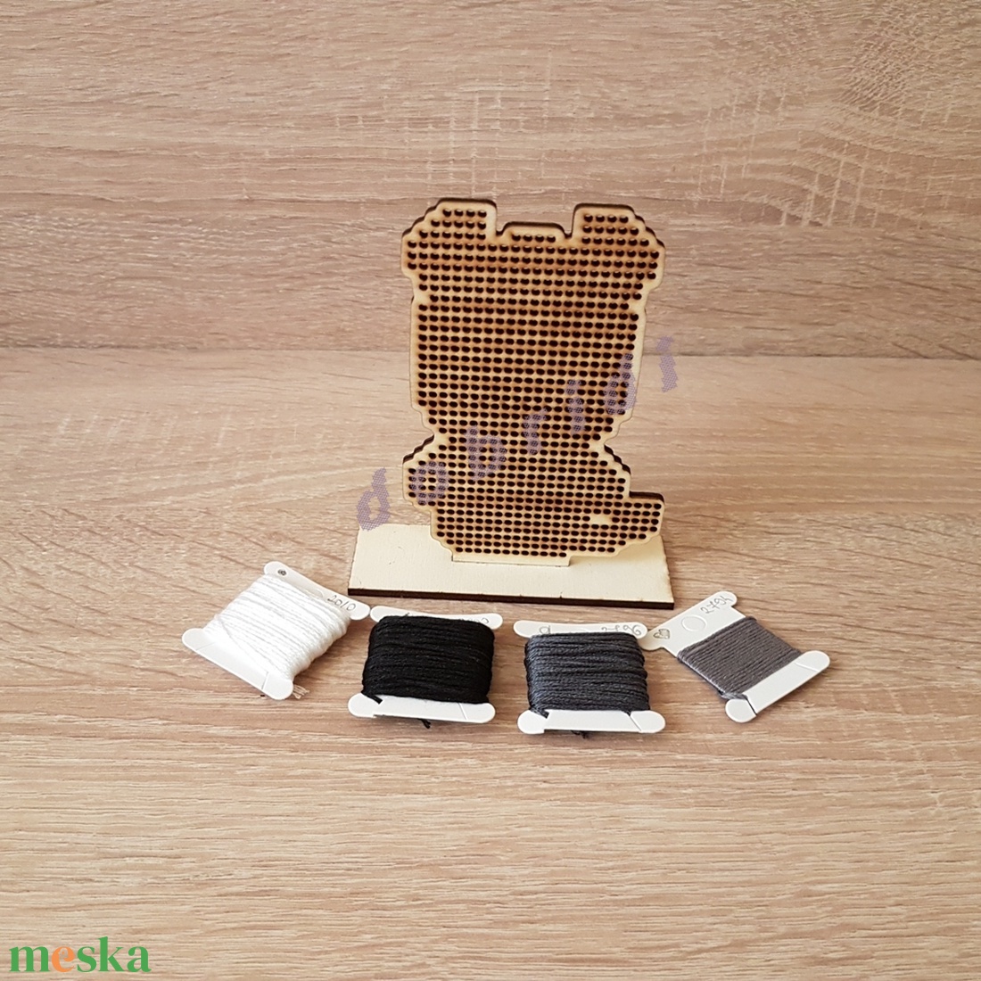Keresztszemes hímzéssel készíthető zebra készlet - diy (csináld magad) - egységcsomag - Meska.hu Keresztszemes hímzéssel készíthető zebra készlet - diy (csináld magad) - egységcsomag - Meska.hu