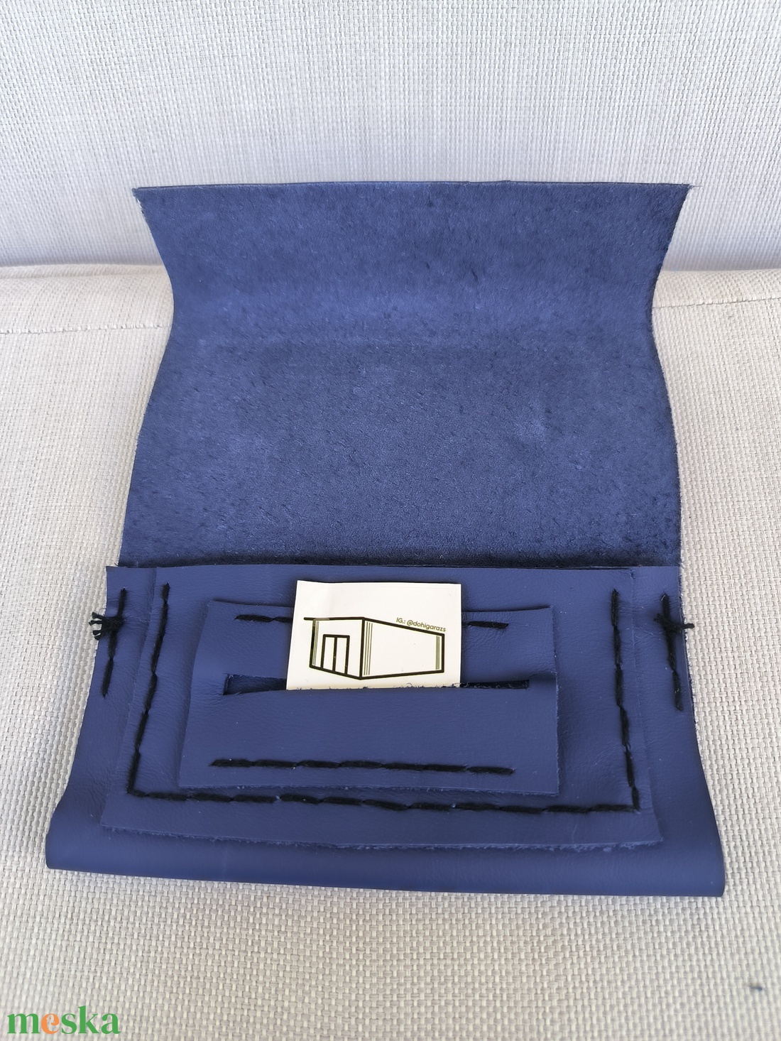 DOHIGARÁZS Dohánytartó / Dohánytárca - Bőr - Kézzel készített - Bordó - táska & tok - pénztárca & más tok - dohánytasak & szütyő - Meska.hu