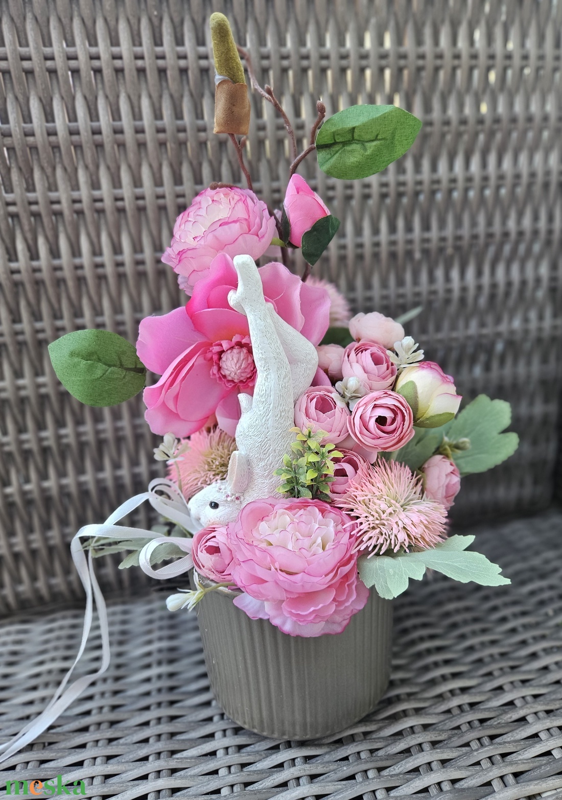 Húsvéti nyúl jógapózban kerámia asztaldísz �� - ünnepi díszek, dekorációk - húsvéti díszek és dekorációk - húsvéti asztaldíszek - Meska.hu