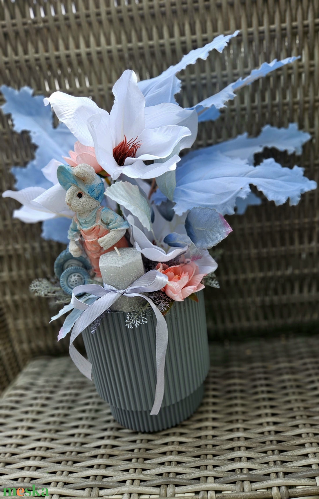 Autószerelő kisnyuszi új garázsban parkolna  - ünnepi díszek, dekorációk - húsvéti díszek és dekorációk - húsvéti asztaldíszek - Meska.hu