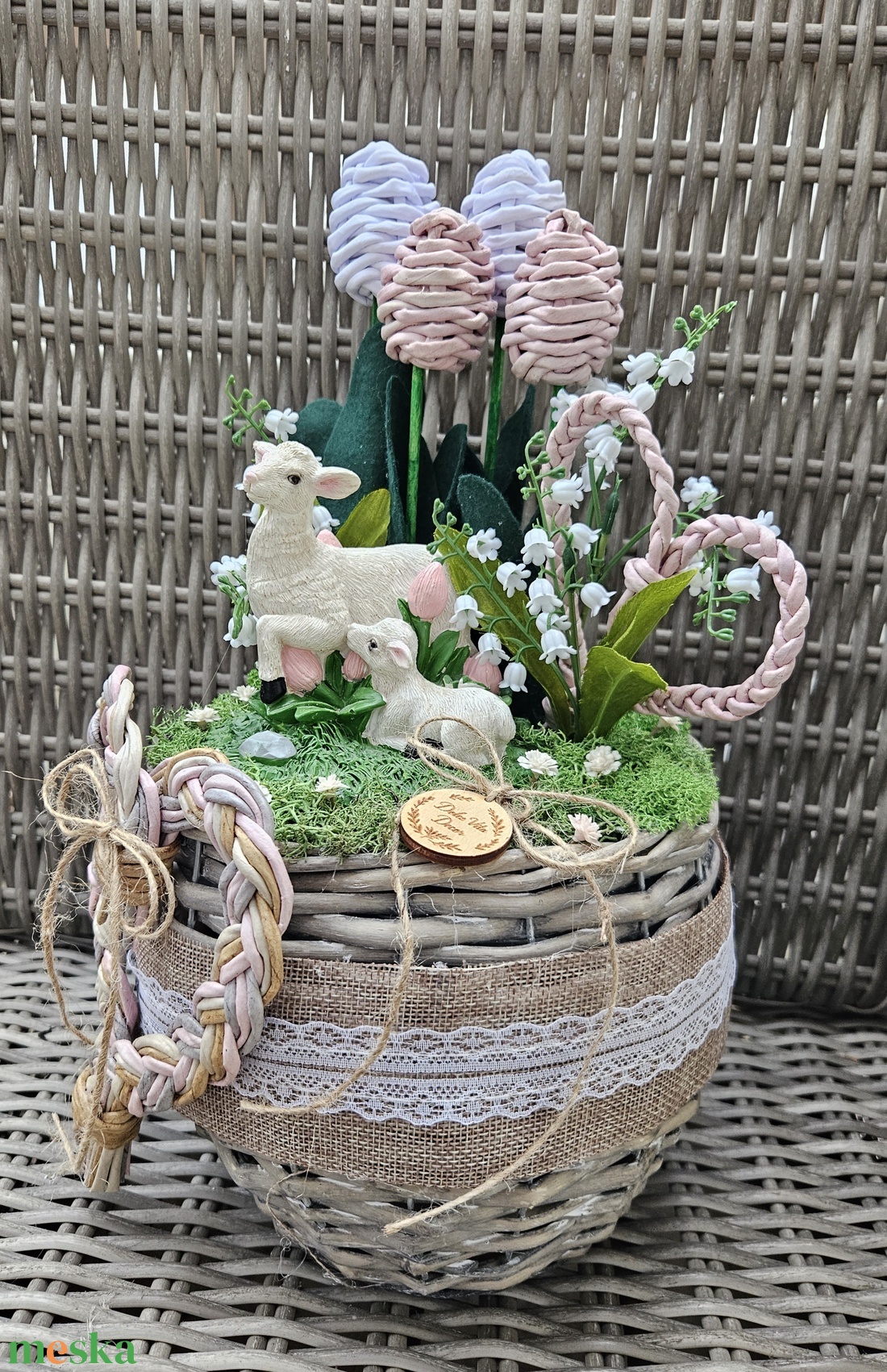 Bárányok, tulipánok és zöldellő rétek ��asztaldísz - otthon & életmód - dekoráció - asztal és polc dekoráció - asztaldísz - Meska.hu