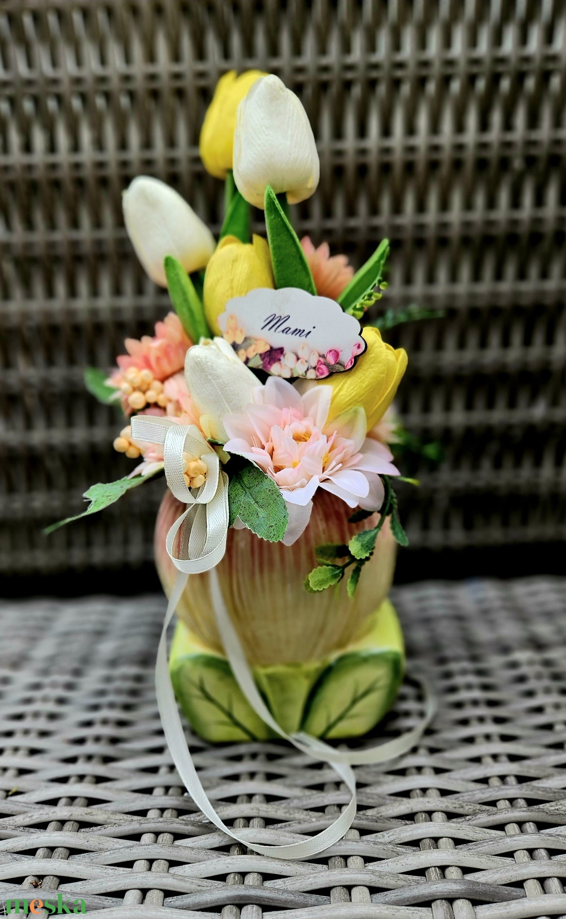 Kerámia tulipán asztaldísz � - otthon & életmód - virágdekoráció - virágdíszek - asztali virágdísz - Meska.hu