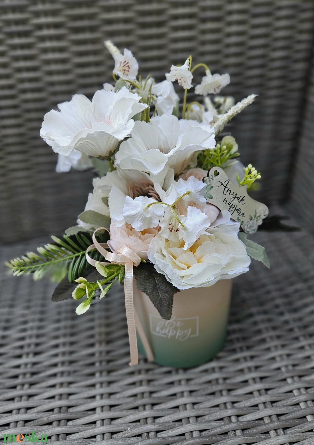 Anyák napi virágbox  - otthon & életmód - virágdekoráció - virágok - virágbox - Meska.hu