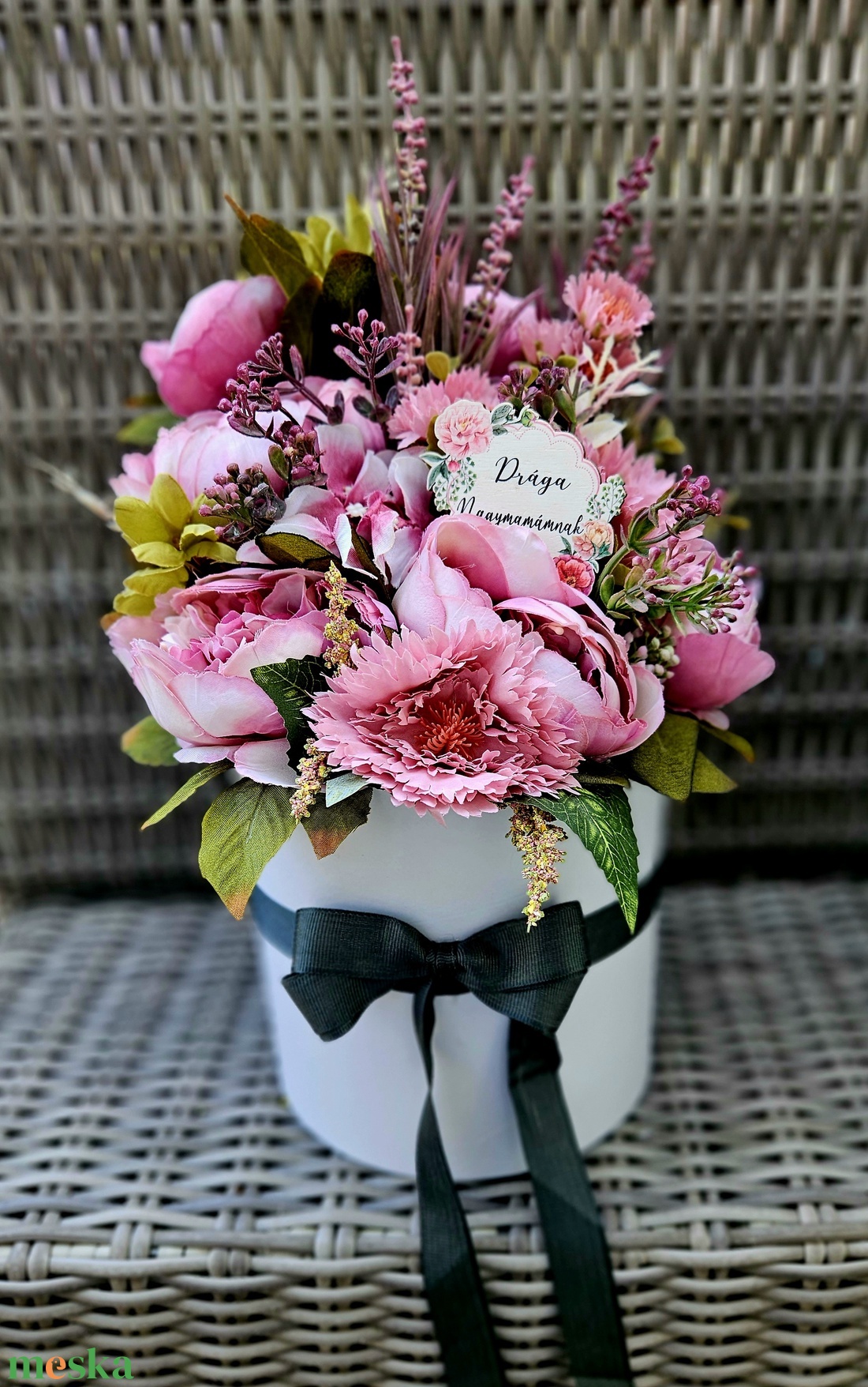 Anyák napi virágbox pünkösdi rózsával � - otthon & életmód - virágdekoráció - virágok - virágbox - Meska.hu