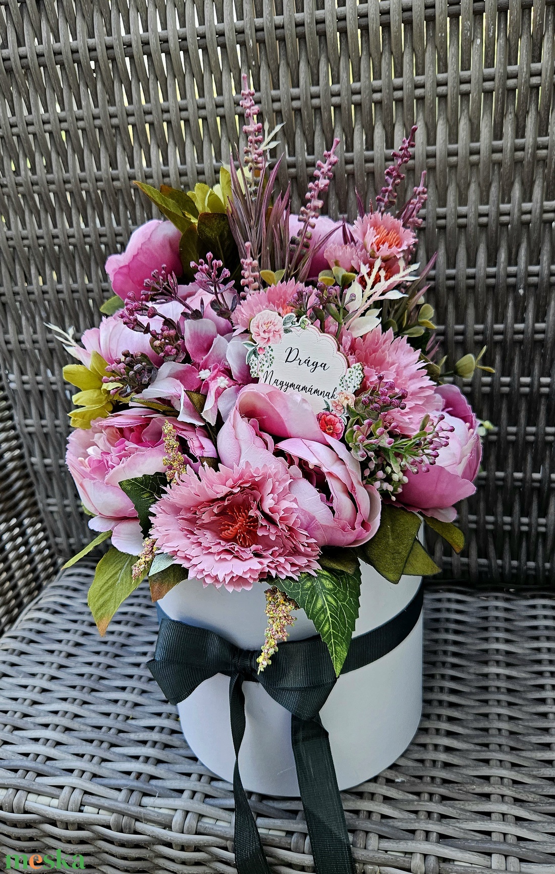 Anyák napi virágbox pünkösdi rózsával � - otthon & életmód - virágdekoráció - virágok - virágbox - Meska.hu