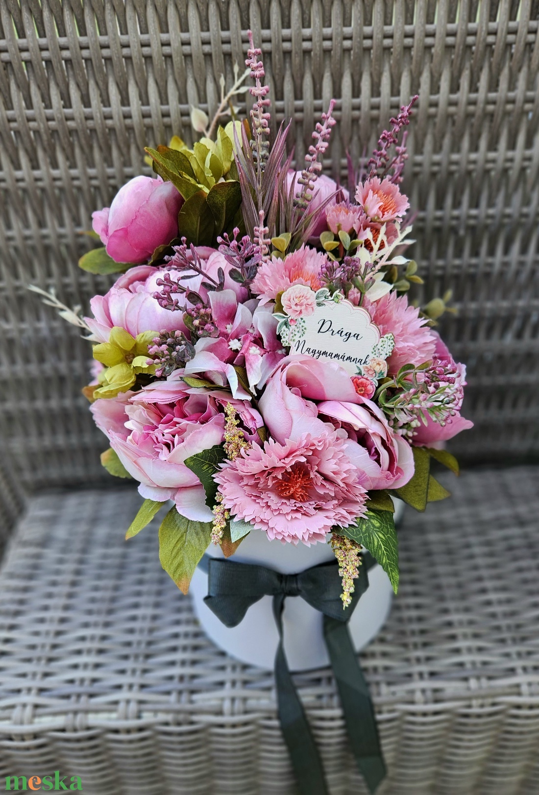 Anyák napi virágbox pünkösdi rózsával � - otthon & életmód - virágdekoráció - virágok - virágbox - Meska.hu