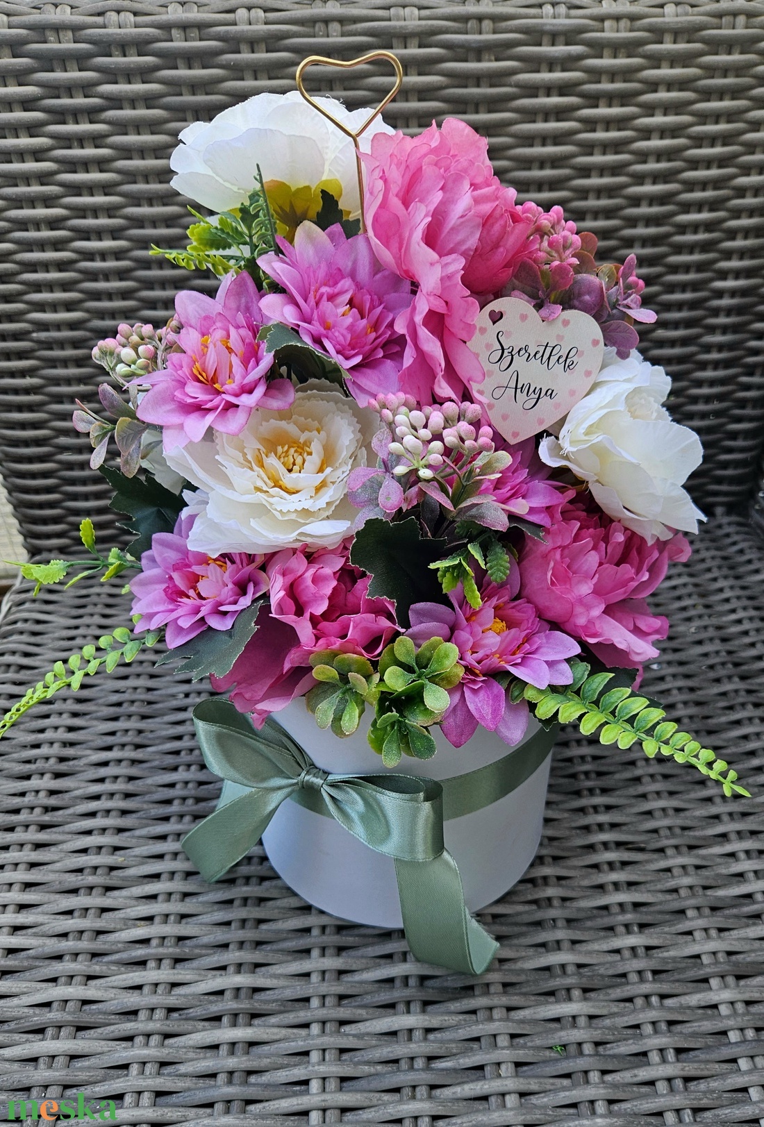 Anyák napi virágbox  - otthon & életmód - virágdekoráció - virágok - virágbox - Meska.hu