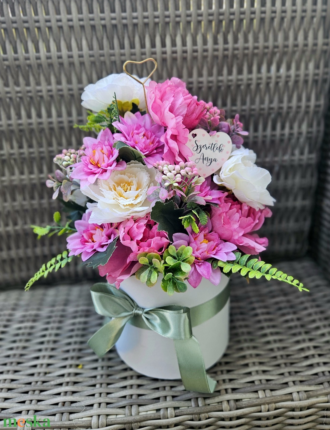 Anyák napi virágbox  - otthon & életmód - virágdekoráció - virágok - virágbox - Meska.hu