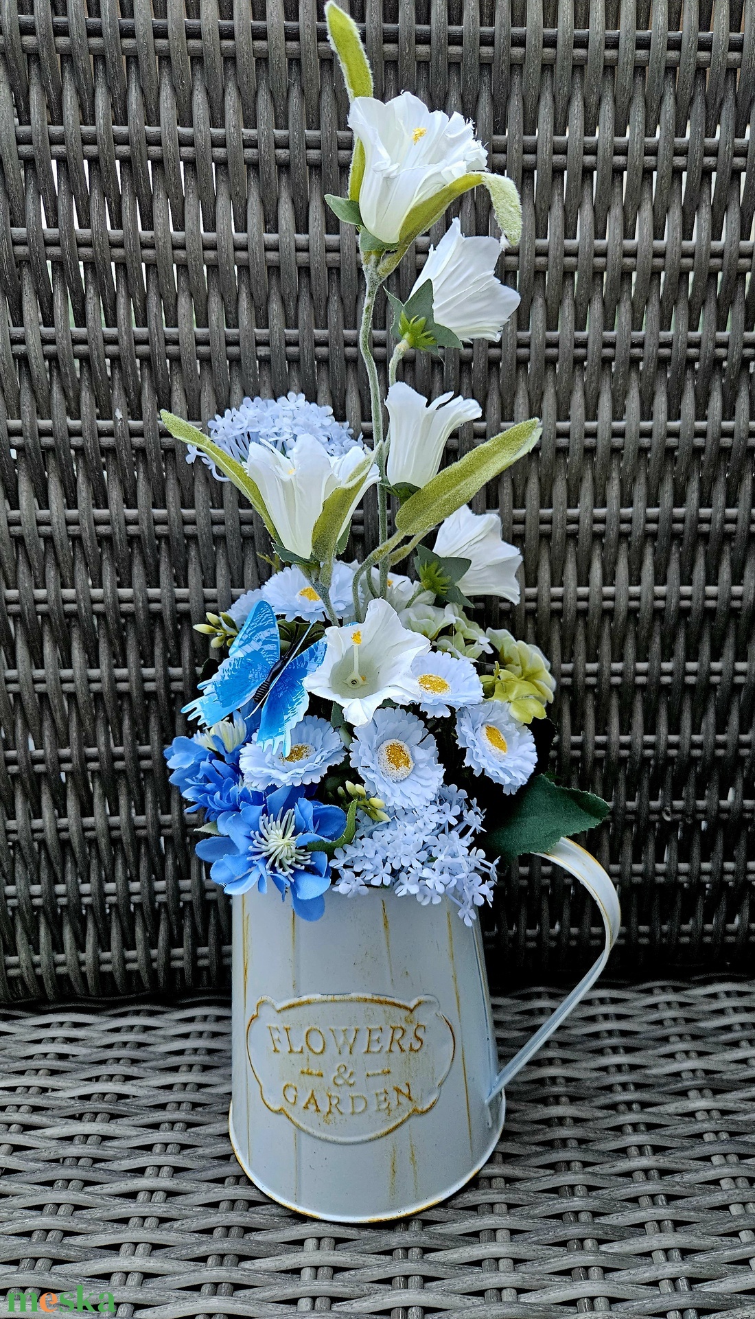 Vadvirágok bádog kannában  - otthon & életmód - dekoráció - asztal és polc dekoráció - asztaldísz - Meska.hu