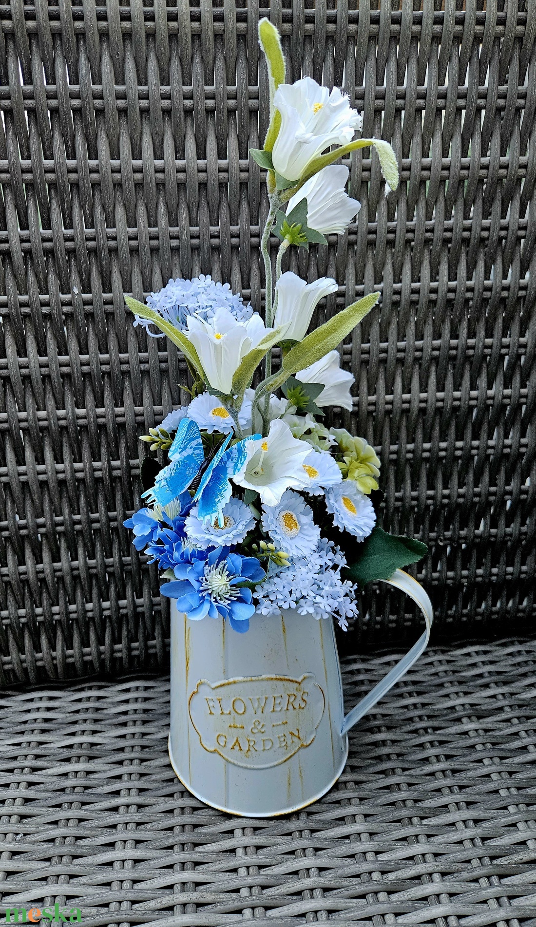 Vadvirágok bádog kannában  - otthon & életmód - dekoráció - asztal és polc dekoráció - asztaldísz - Meska.hu