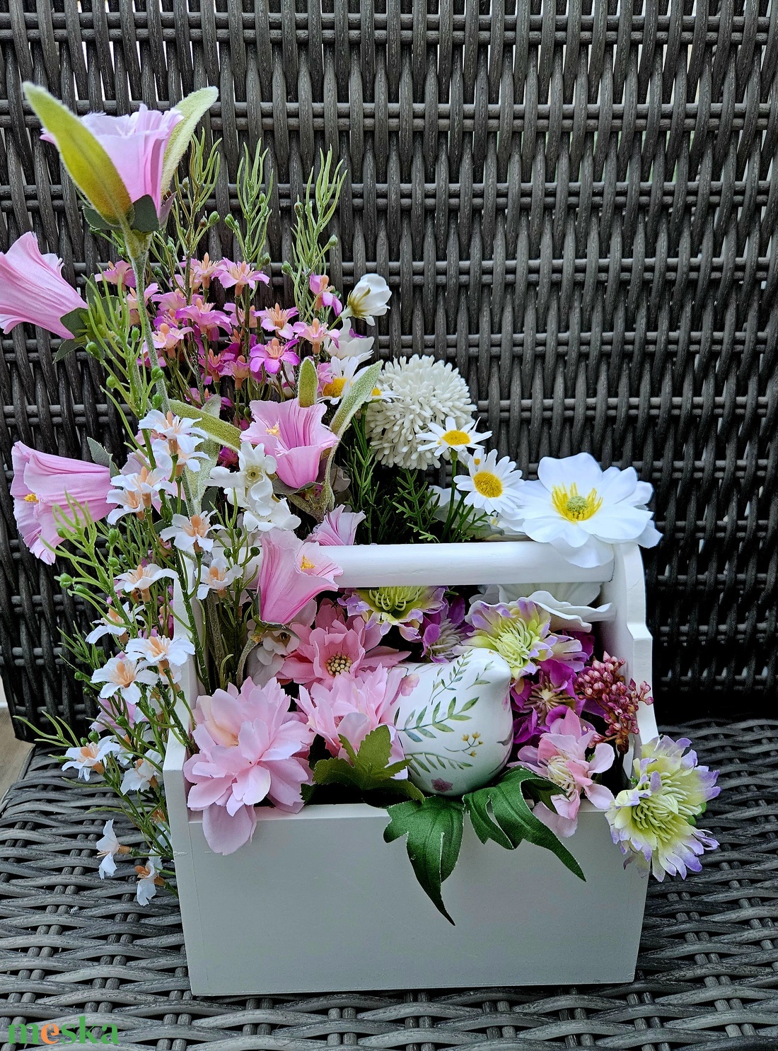 Kismadár virágok közt ládában � - otthon & életmód - dekoráció - asztal és polc dekoráció - asztaldísz - Meska.hu