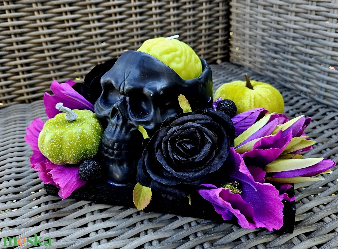 Halloweeni koponya agy gyertyával halloweeni asztaldísz �� - otthon & életmód - dekoráció - halloween - halloweeni asztaldísz - Meska.hu