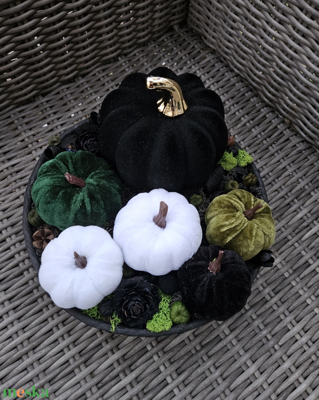 Méregzöld bársonytökös asztaldísz  �� - otthon & életmód - dekoráció - halloween - halloweeni asztaldísz - Meska.hu