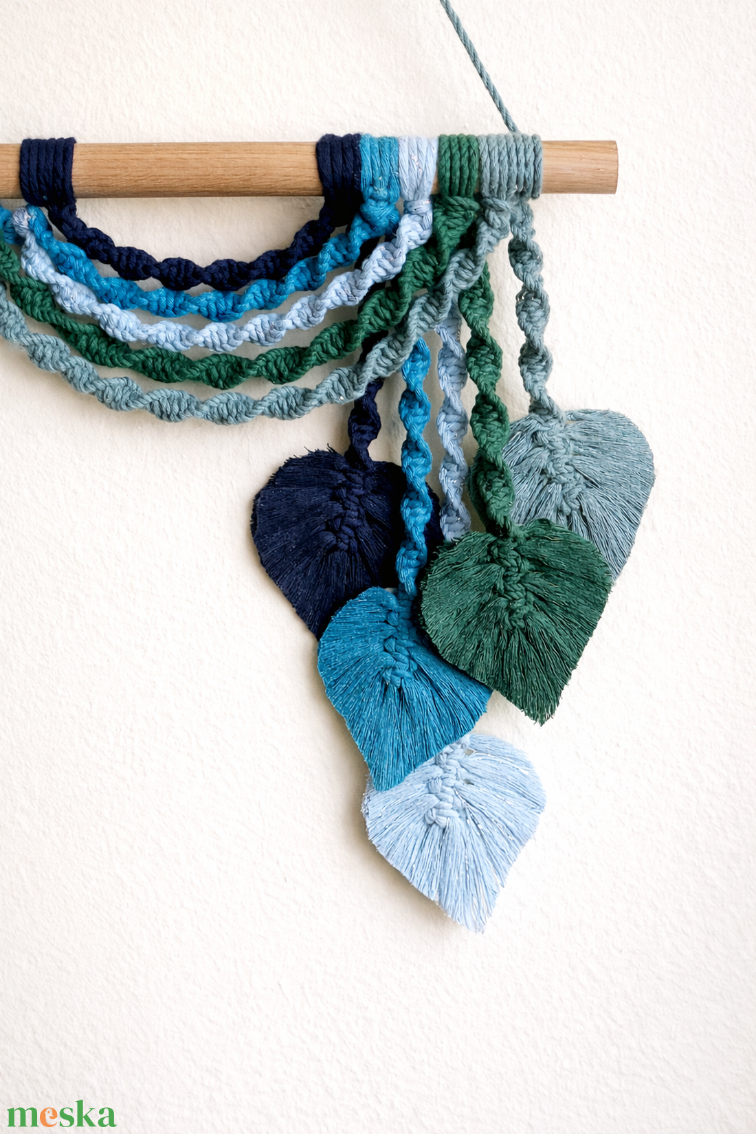 Makramé levélkés falidísz - Erdő és óceán - otthon & életmód - dekoráció - fali és függő dekoráció - falra akasztható dekor - Meska.hu