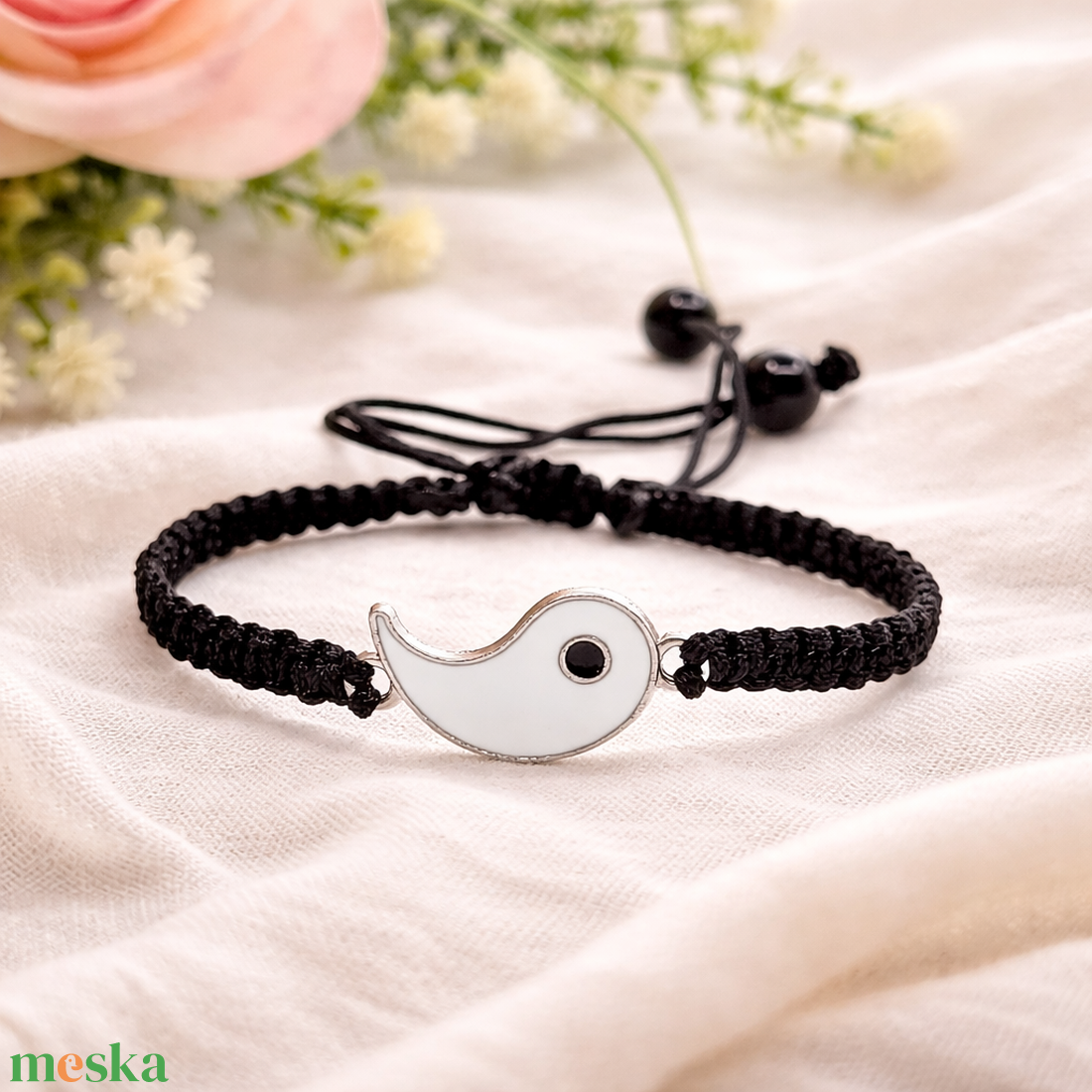 Yin-Yang duó - makramé karkötő - ékszer - karkötő - fonott karkötő - Meska.hu