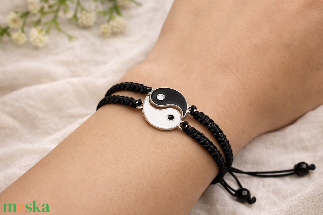 Yin-Yang duó - makramé karkötő - ékszer - karkötő - fonott karkötő - Meska.hu