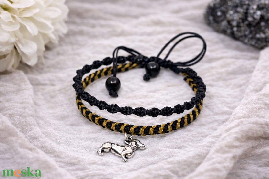 Tacskó dupla soros makramé karkötő - ékszer - karkötő - fonott karkötő - Meska.hu