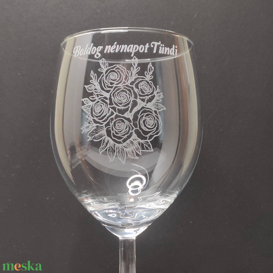 Egyénre szabható gravírozott boros pohár névnapra, 300 ml - otthon & életmód - konyhafelszerelés, tálalás - tálalás - boros poharak, szettek - Meska.hu