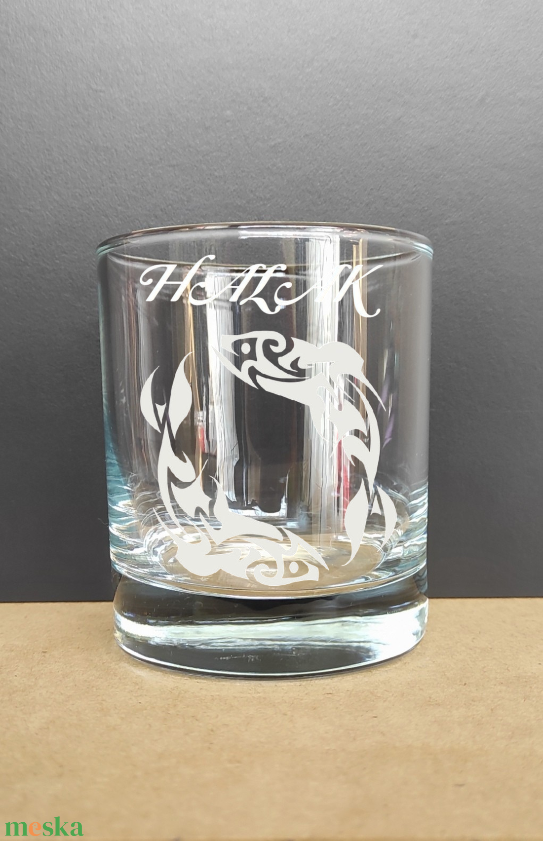 HALAK Gravírozott horoszkópos pohár, 290 ml whiskys/vizes - otthon & életmód - konyhafelszerelés, tálalás - tálalás - pohár - Meska.hu