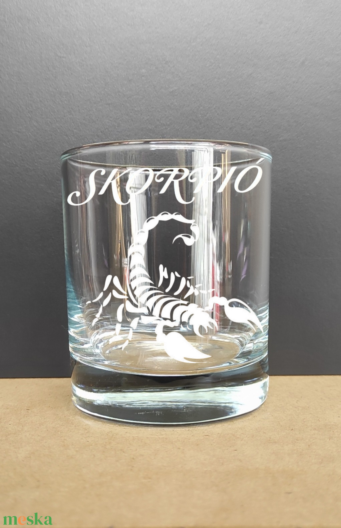 SKORPIÓ Gravírozott horoszkópos pohár, 290 ml whiskys/vizes - otthon & életmód - konyhafelszerelés, tálalás - tálalás - pohár - Meska.hu SKORPIÓ Gravírozott horoszkópos pohár, 290 ml whiskys/vizes - otthon & életmód - konyhafelszerelés, tálalás - tálalás - pohár - Meska.hu