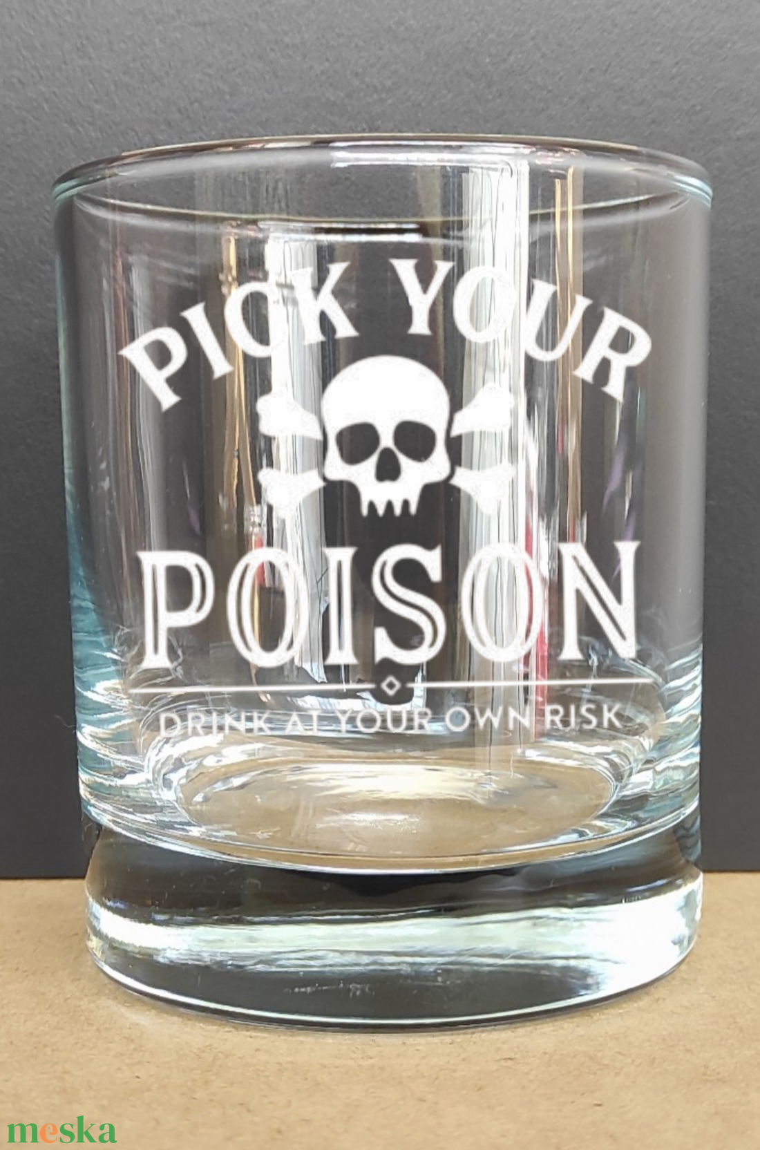 Gravírozott pohár POISON, 290 ml whiskys/vizes - otthon & életmód - konyhafelszerelés, tálalás - tálalás - pohár - Meska.hu Gravírozott pohár POISON, 290 ml whiskys/vizes - otthon & életmód - konyhafelszerelés, tálalás - tálalás - pohár - Meska.hu