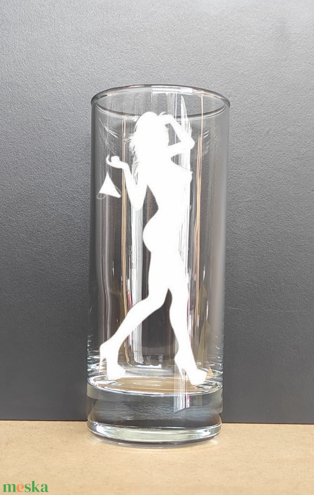 Gravírozott pohár NŐI ALAK, 265 ml long drink pohár - otthon & életmód - konyhafelszerelés, tálalás - tálalás - pohár - Meska.hu Gravírozott pohár NŐI ALAK, 265 ml long drink pohár - otthon & életmód - konyhafelszerelés, tálalás - tálalás - pohár - Meska.hu
