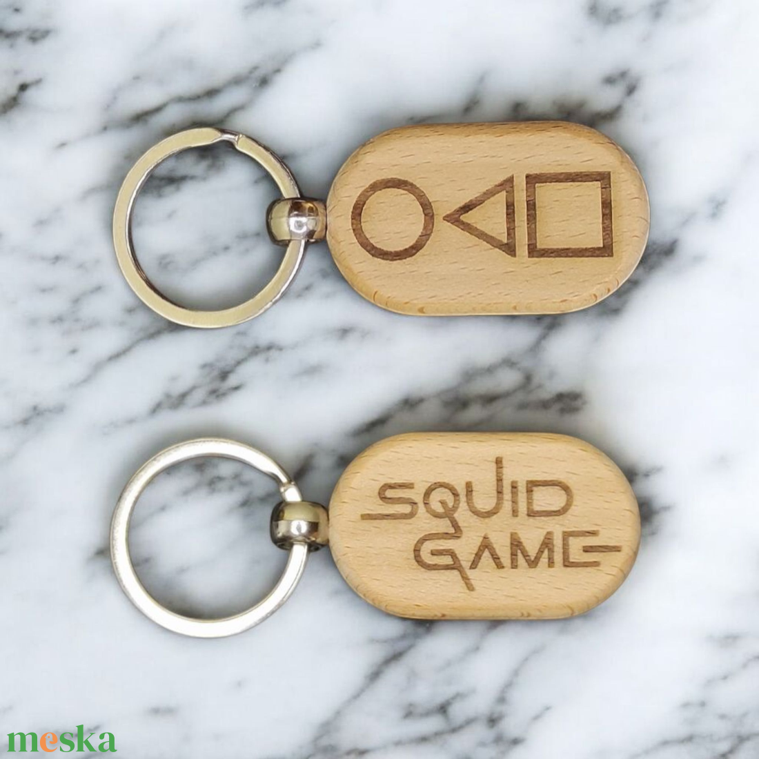 SQUID GAME Gravírozott fa kulcstartó - táska & tok - kulcstartó & táskadísz - kulcstartó - Meska.hu