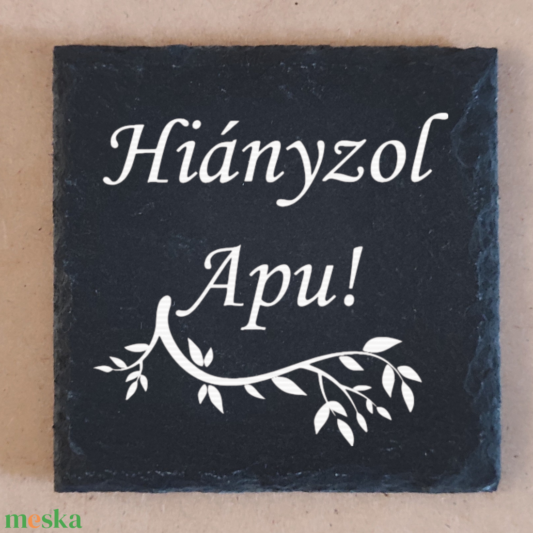 Egyéni megrendelésre készült gravírozott pala tábla 10x10 cm - otthon & életmód - konyhafelszerelés, tálalás - tálalás - tányér- és poháralátét - Meska.hu