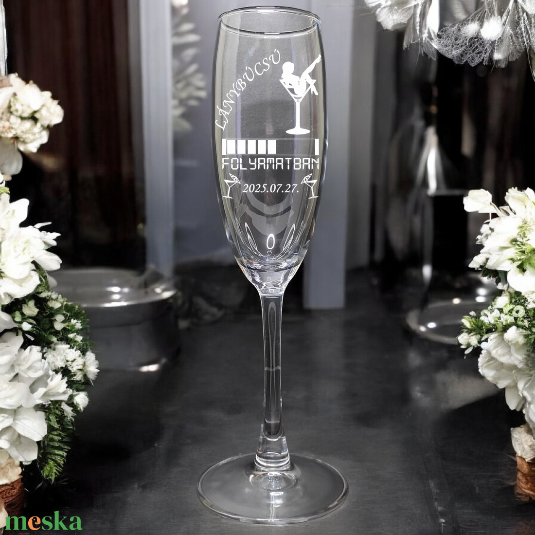 Leánybúcsús pezsgős pohár egyedi elképzelés szerint is, 190 ml  - otthon & életmód - konyhafelszerelés, tálalás - tálalás - pohár - Meska.hu