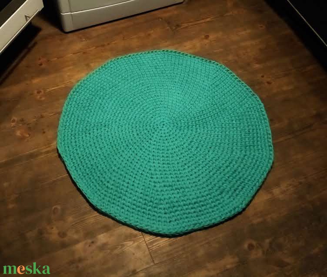 Horgolt szőnyeg (77 cm) - otthon & életmód - lakástextil - szőnyeg - horgolt szőnyeg - Meska.hu
