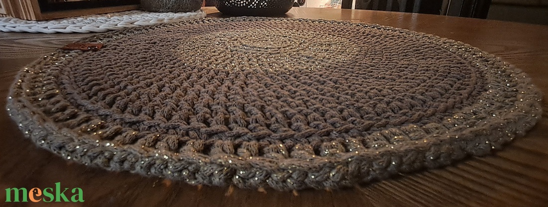 LUXURY SHINE Hot Chocolate horgolt tányéralátét - otthon & életmód - konyhafelszerelés, tálalás - tálalás - tányér- és poháralátét - Meska.hu