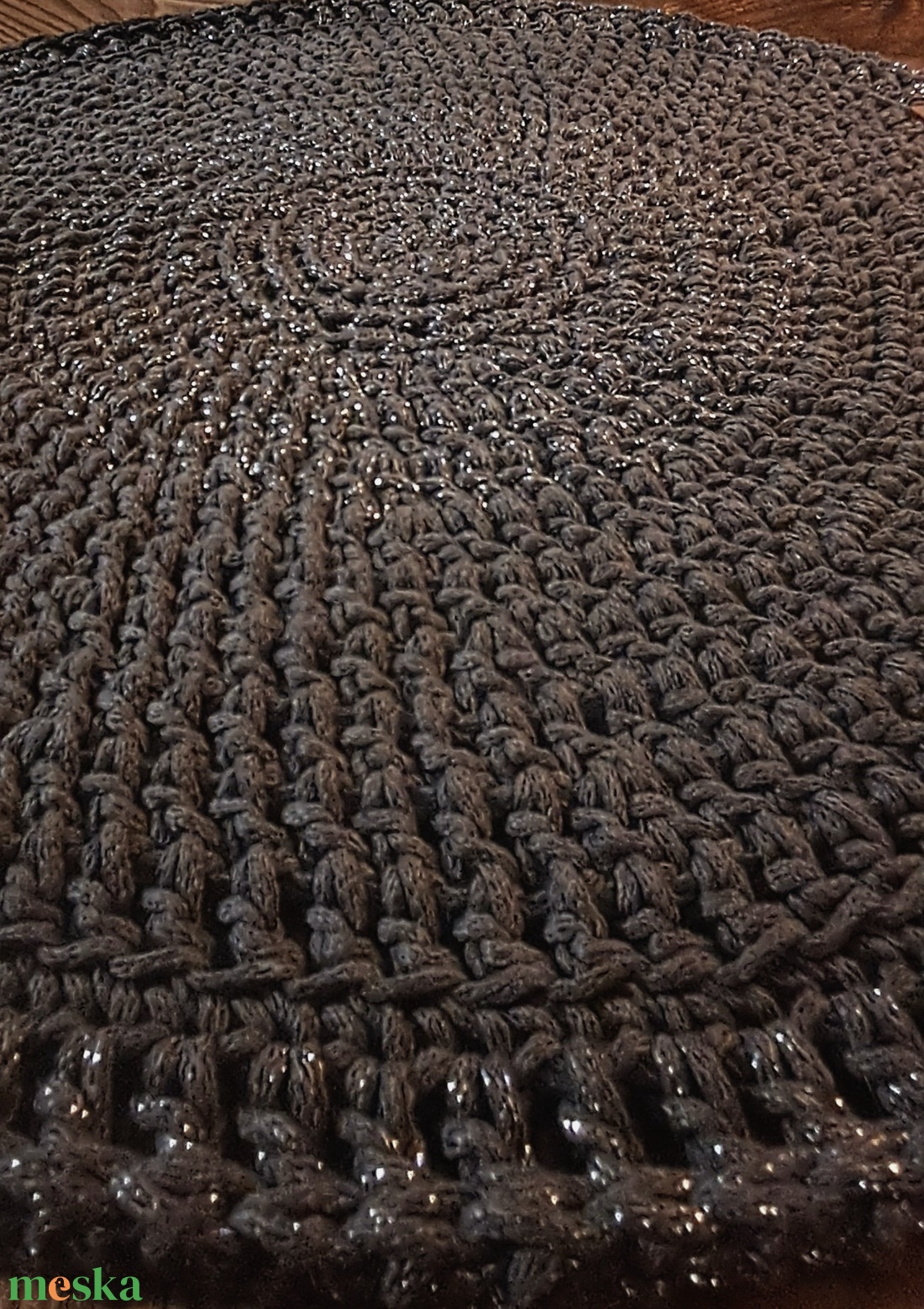 LUXURY SHINE Grafit horgolt tányéralátét - otthon & életmód - konyhafelszerelés, tálalás - tálalás - tányér- és poháralátét - Meska.hu