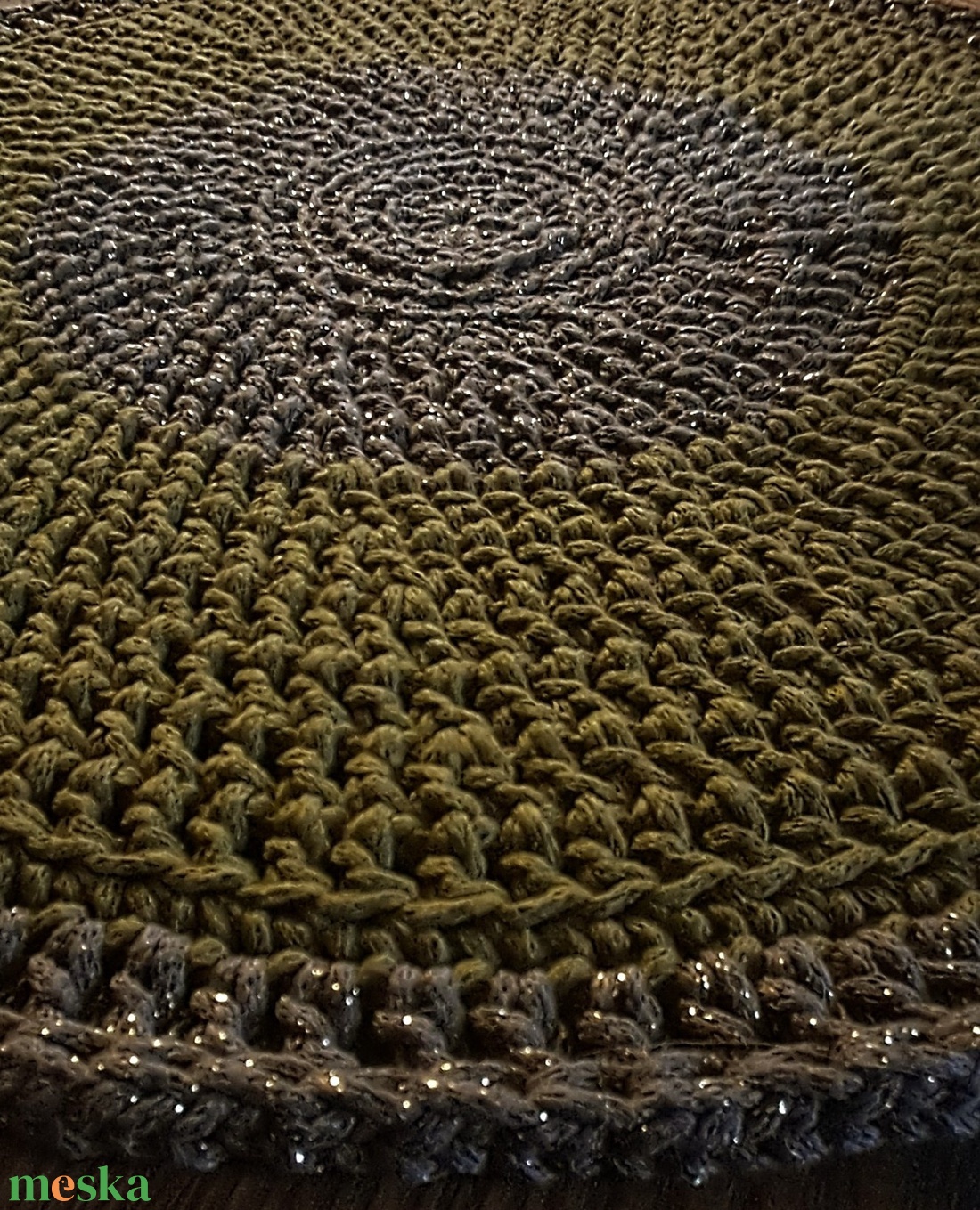 LUXURY SHINE Dubai Chocolate horgolt tányéralátét - otthon & életmód - konyhafelszerelés, tálalás - tálalás - tányér- és poháralátét - Meska.hu