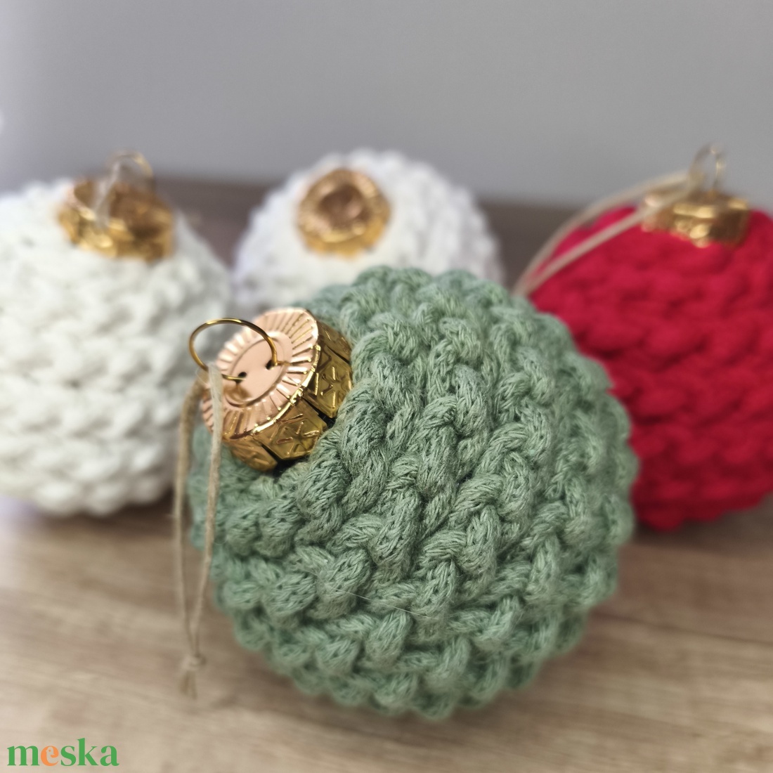 Karácsonyi gömb  - karácsony - karácsonyi lakásdekoráció - karácsonyfadíszek - Meska.hu