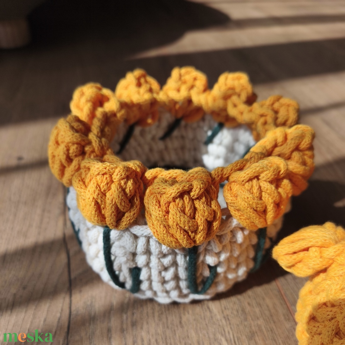 Tulipános kosár - otthon & életmód - dekoráció - asztal és polc dekoráció - asztaldísz - Meska.hu