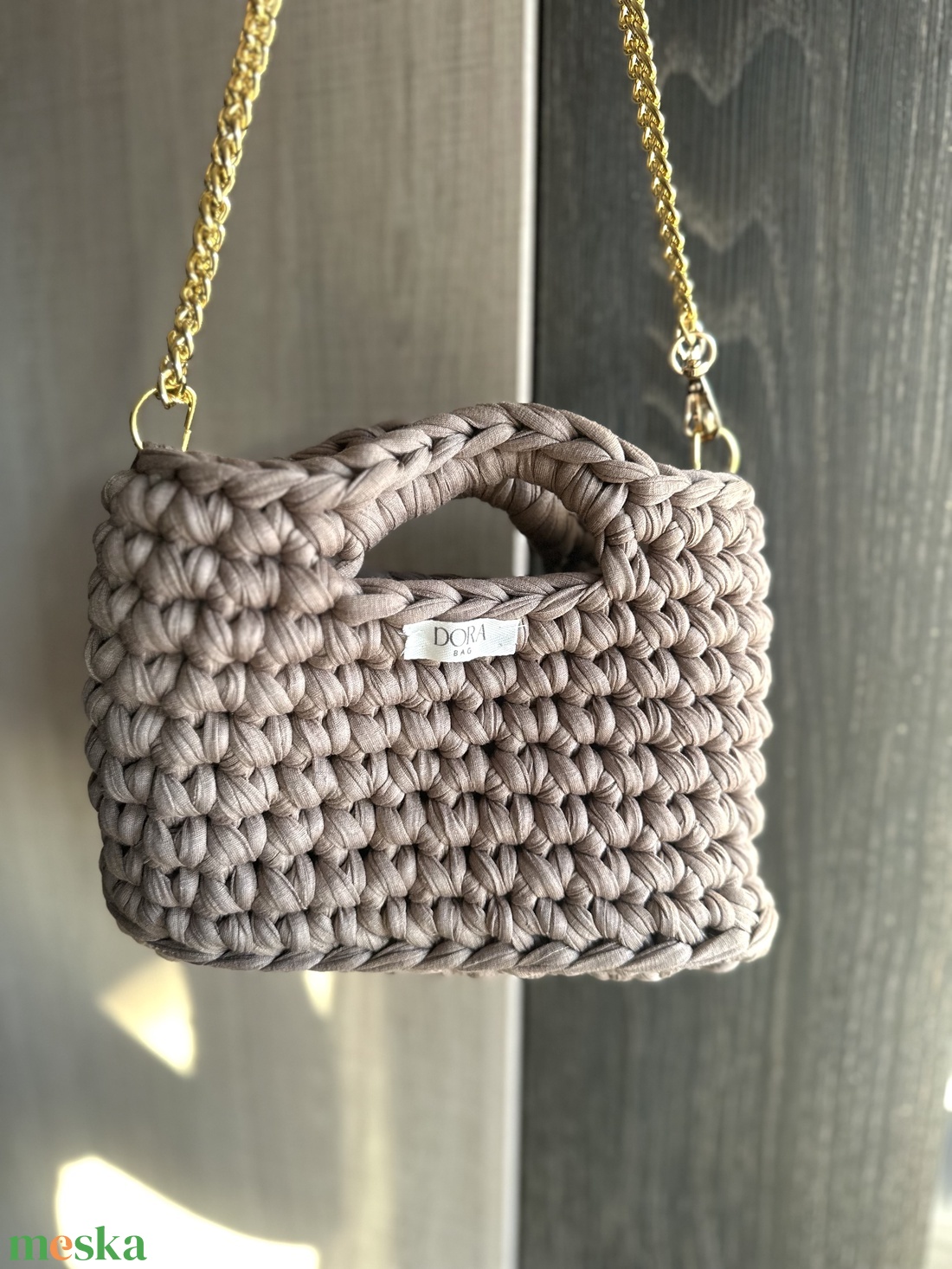 Barna láncos táska - táska & tok - kézitáska & válltáska - kézitáska - Meska.hu