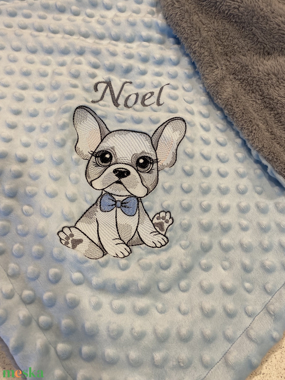 Francia bulldog-fiú mintájú ,hímzett, névre szóló babatakaró - játék & sport - babalátogató ajándékcsomag - Meska.hu Francia bulldog-fiú mintájú ,hímzett, névre szóló babatakaró - játék & sport - babalátogató ajándékcsomag - Meska.hu