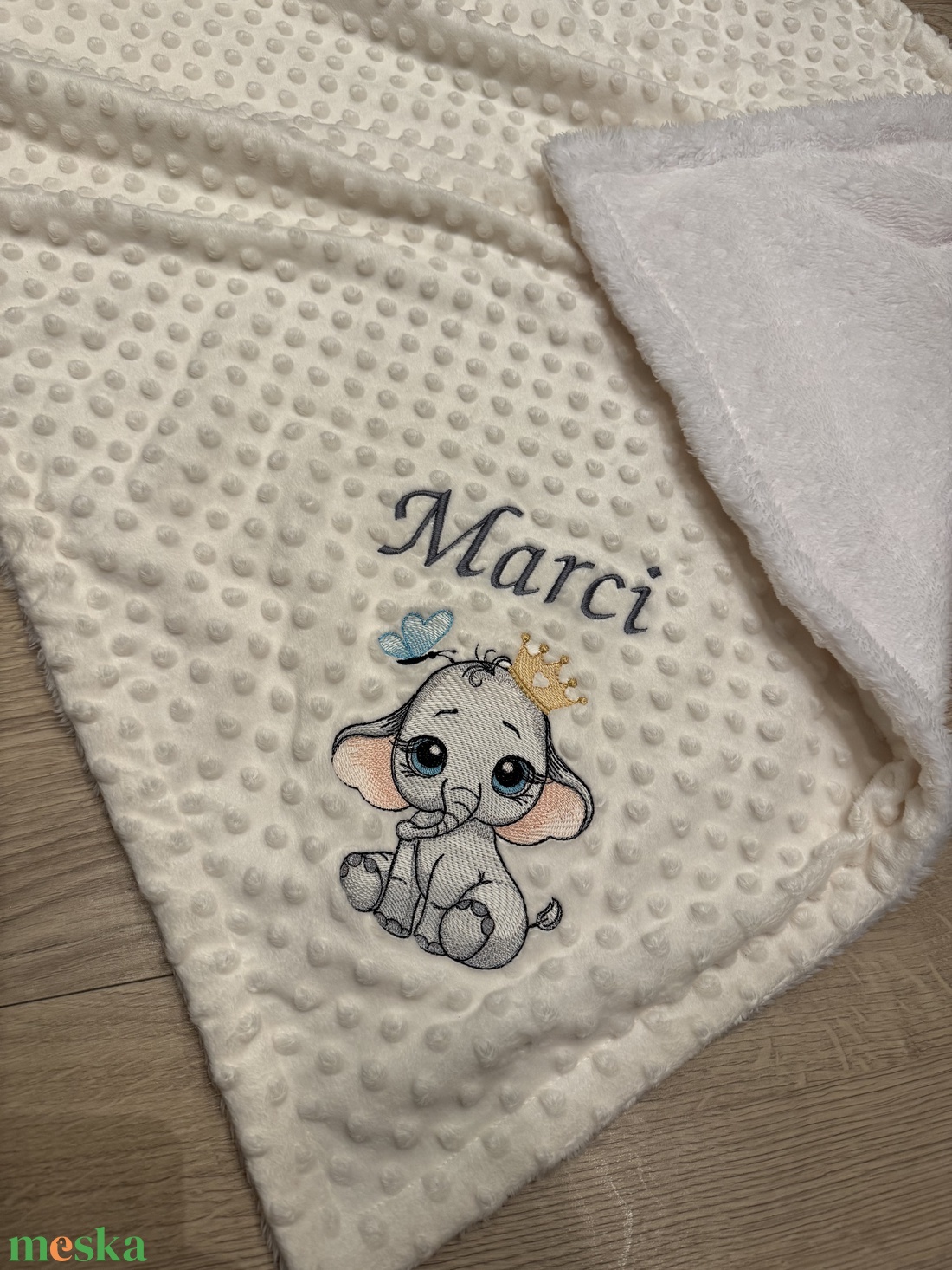 Fiú-elefánt(koronával) névre szóló babatakaró  - játék & sport - baba & babaház - játékbaba, babakellék - Meska.hu