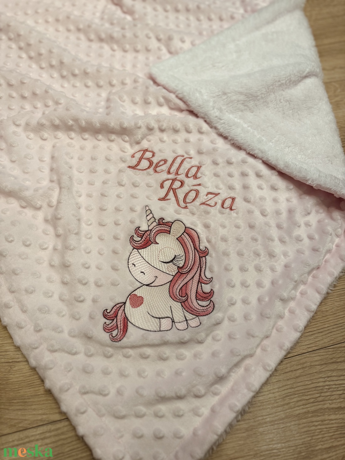 Egyszarvús hímzett, névreszóló babatakaró - baba - mama - baba ágynemű - babatakaró, gyerek pléd - Meska.hu