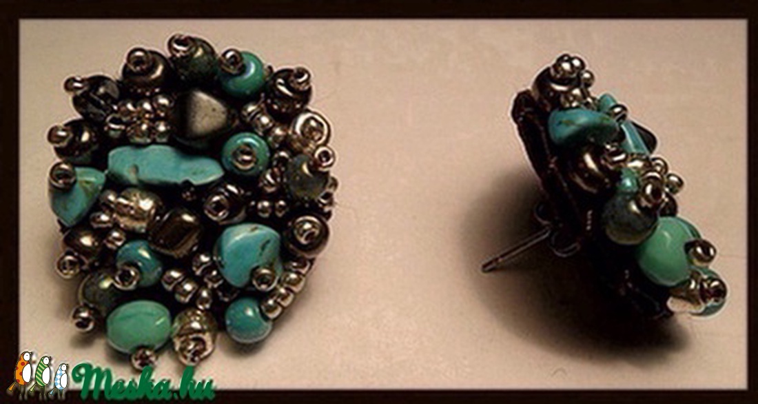  Bedugós ásvány hímzett egyedi  fülbevaló -  - Meska.hu