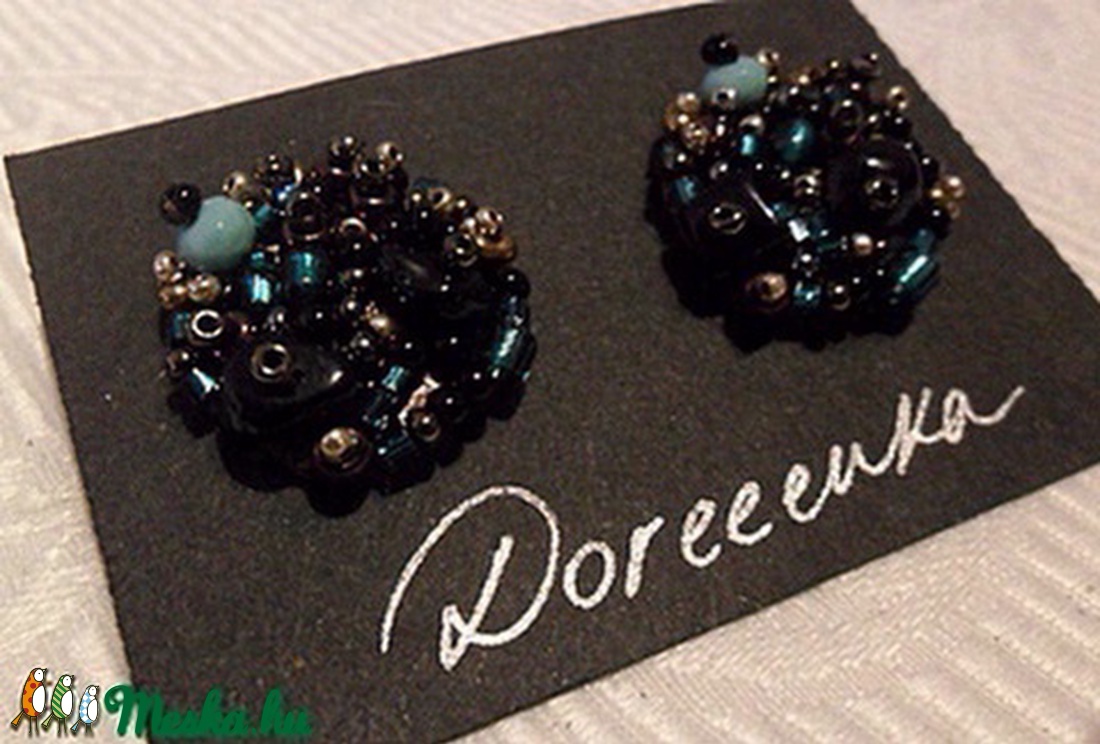  Bedugós ásvány hímzett egyedi  fülbevaló -  - Meska.hu