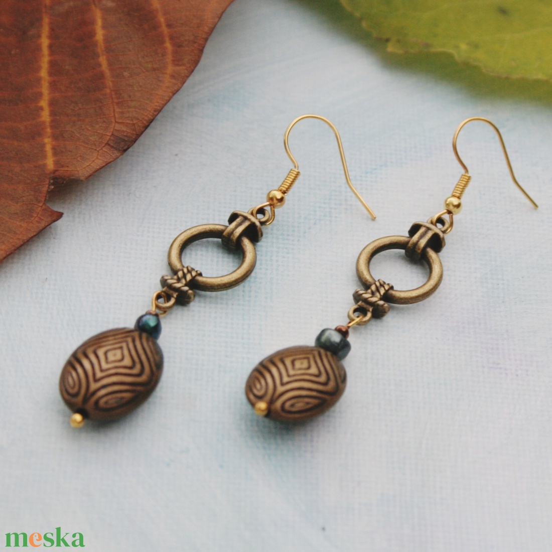 Szerintem poloska fülbevaló - ékszer - fülbevaló - lógó fülbevaló - Meska.hu