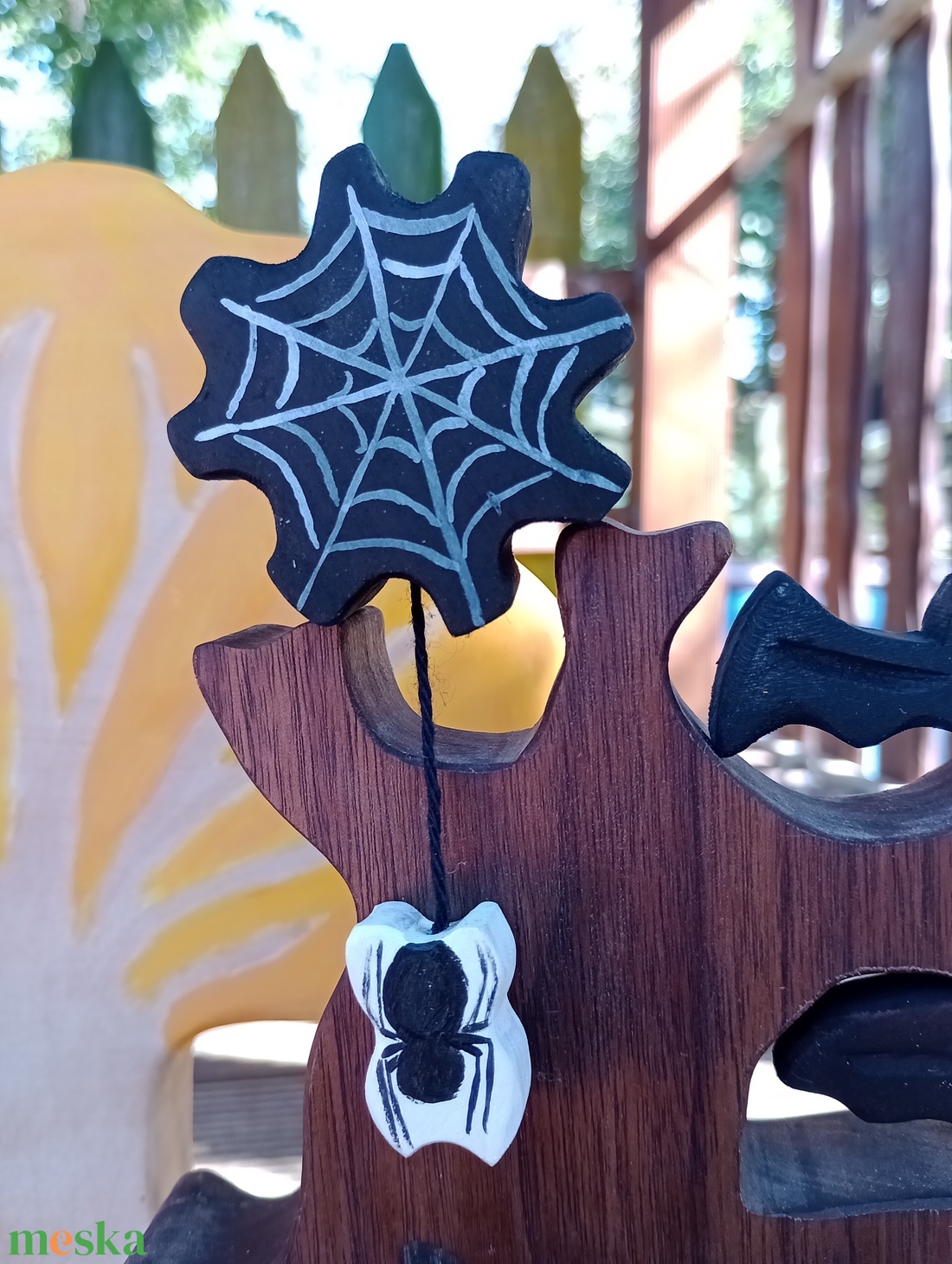 Fából készült pókháló pókkal - otthon & életmód - dekoráció - halloween - halloweeni figurák - Meska.hu Fából készült pókháló pókkal - otthon & életmód - dekoráció - halloween - halloweeni figurák - Meska.hu