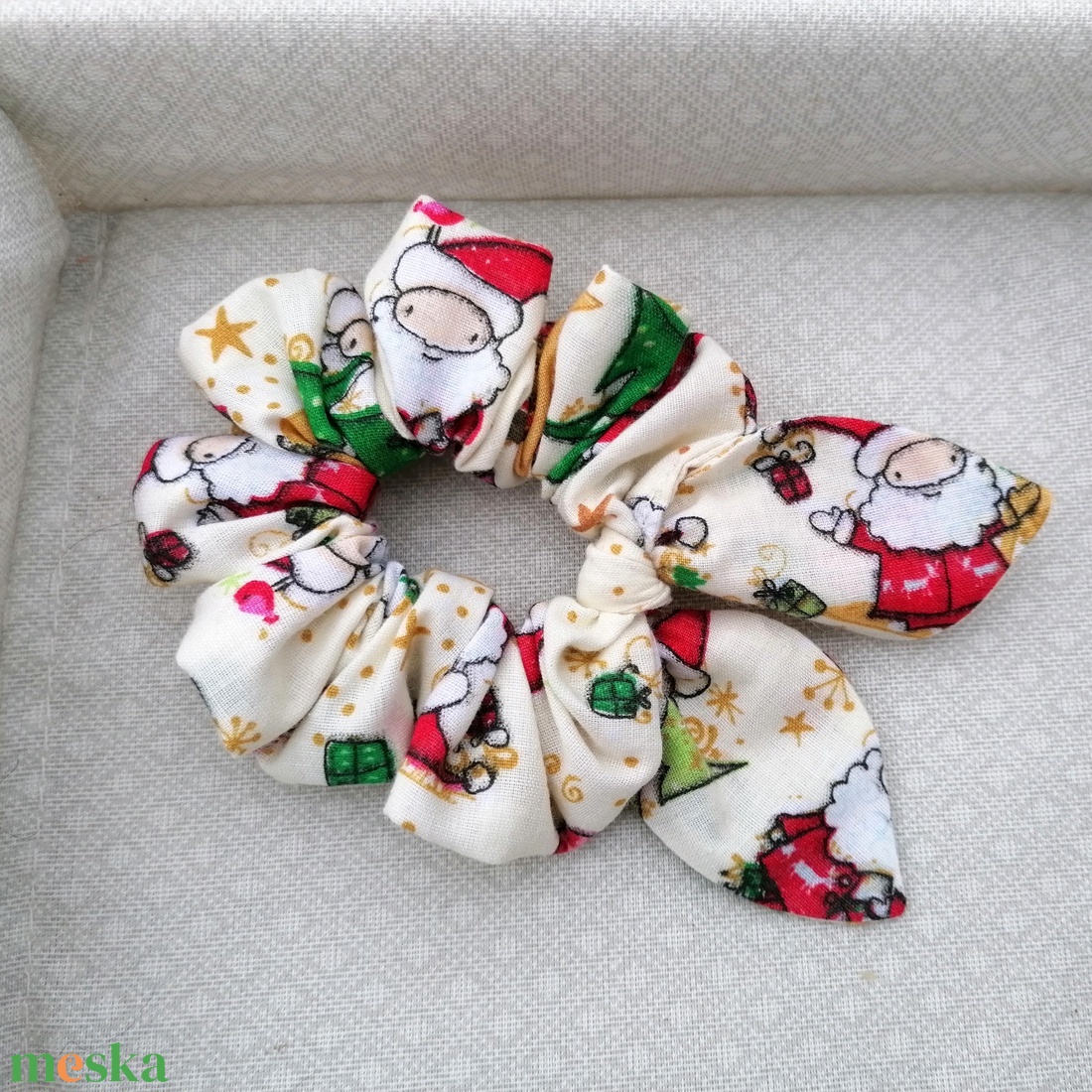 Masnis scrunchie - textil hajgumi - ruha & divat - hajdísz & hajcsat - hajgumi - Meska.hu Masnis scrunchie - textil hajgumi - ruha & divat - hajdísz & hajcsat - hajgumi - Meska.hu