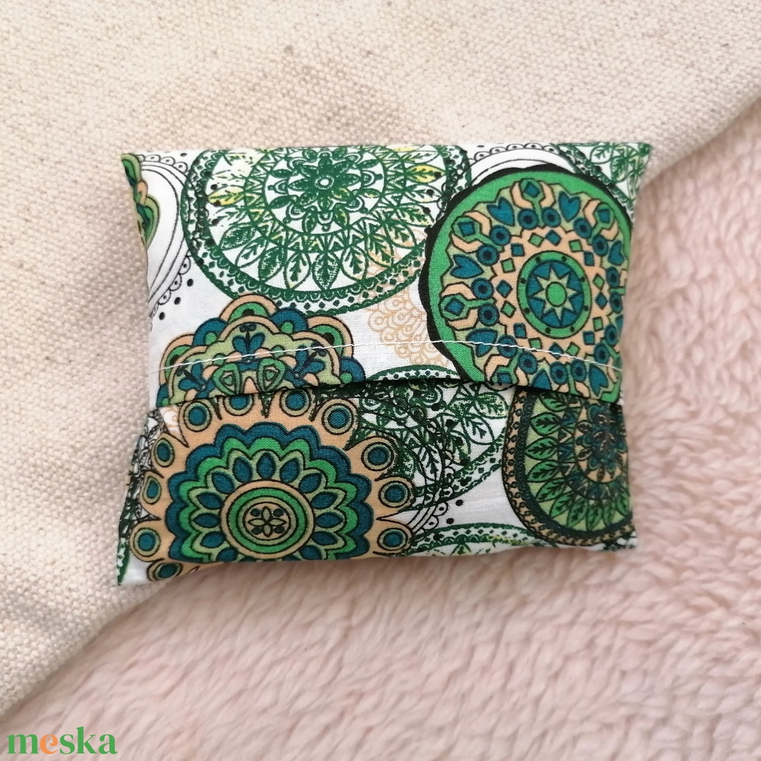 Mandala mintás meggymag párna - szépségápolás - egészségmegőrzési kellékek - meggymagpárna - Meska.hu