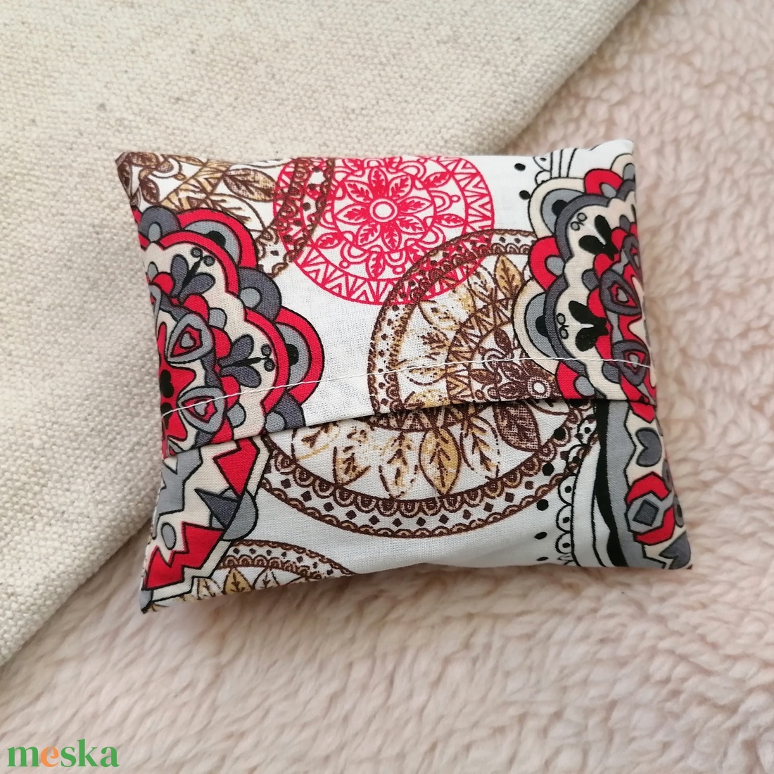 Mandala mintás meggymag párna - szépségápolás - egészségmegőrzési kellékek - meggymagpárna - Meska.hu Mandala mintás meggymag párna - szépségápolás - egészségmegőrzési kellékek - meggymagpárna - Meska.hu