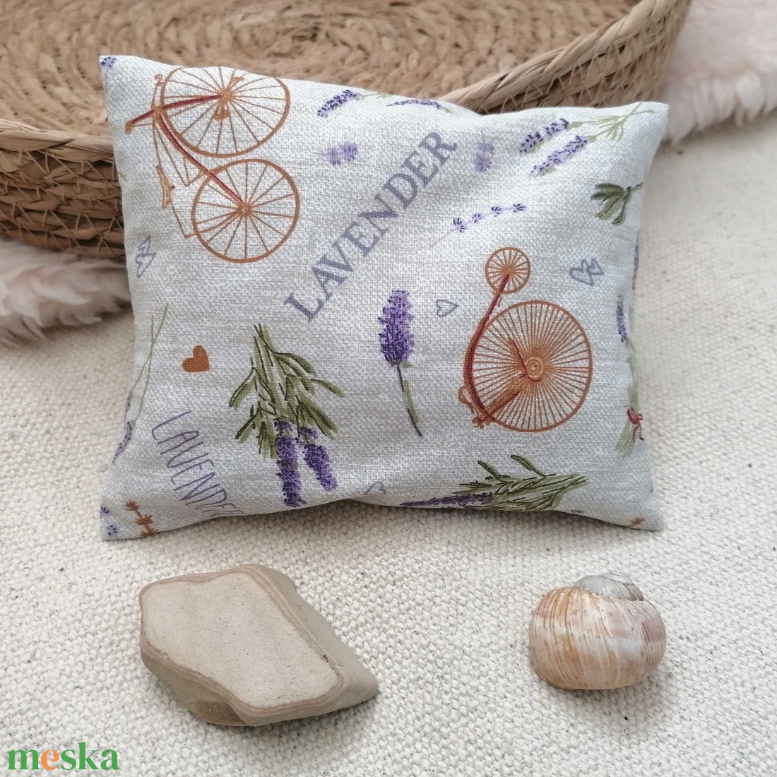Levendula mintás meggymag párna - szépségápolás - egészségmegőrzési kellékek - meggymagpárna - Meska.hu