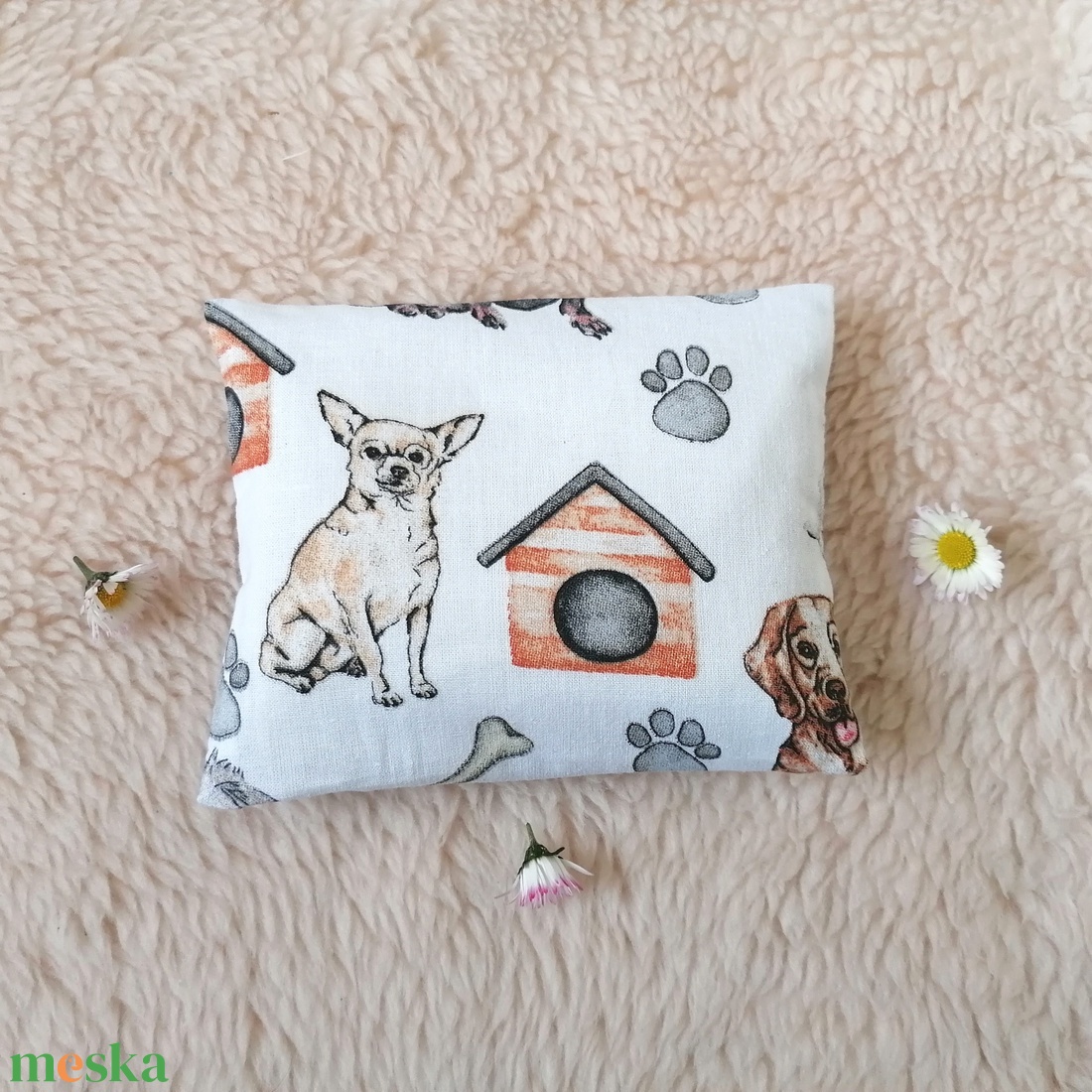 Kutya mintás meggymag párna - szépségápolás - egészségmegőrzési kellékek - meggymagpárna - Meska.hu